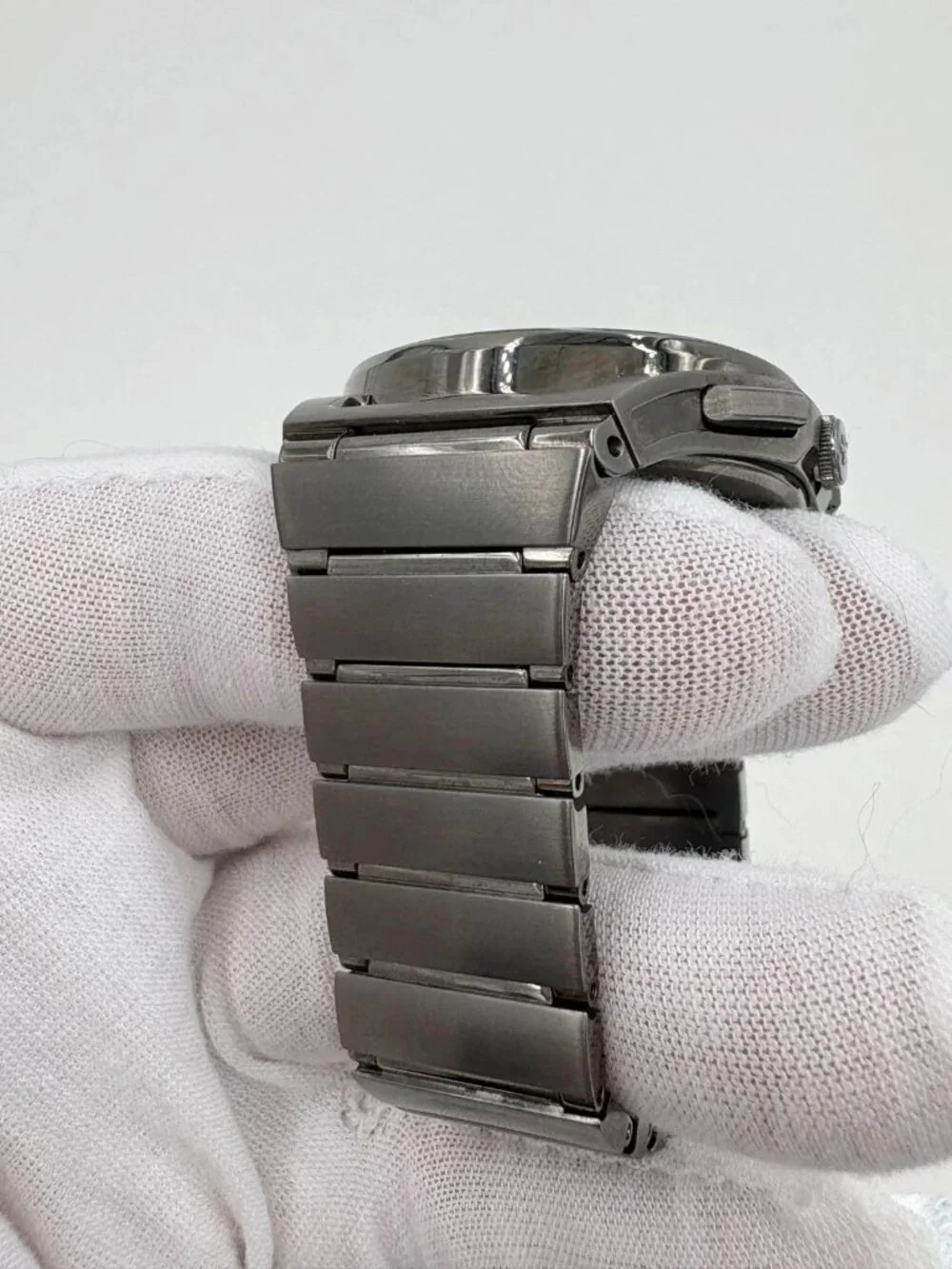 Bulova CURV 98A206 Chronograph Watch Warm Grey IP Sapphire Crystal With Box